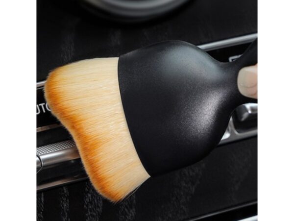 SZCZOTKA PĘDZEL DO PIELĘGNACJI WNĘTRZA AUTA