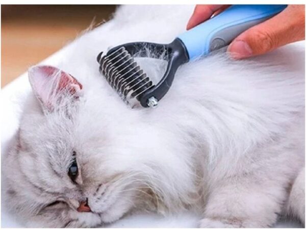 GRZEBIEŃ DO WYCZESYWANIA SIERŚCI PSA KOTA ZGRZEBŁO