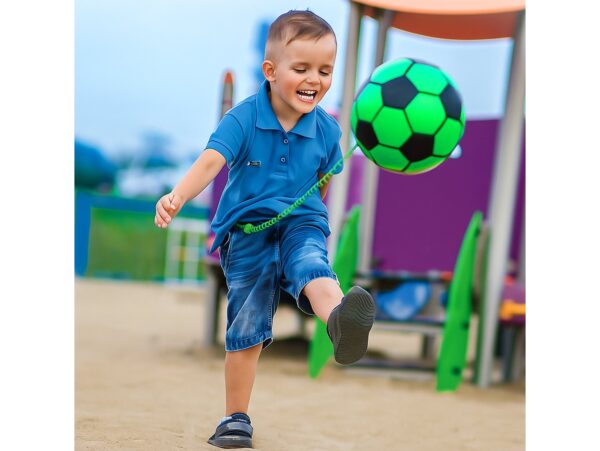 PIŁKA GUMOWA NA SPRĘŻYNCE 17CM - zielona