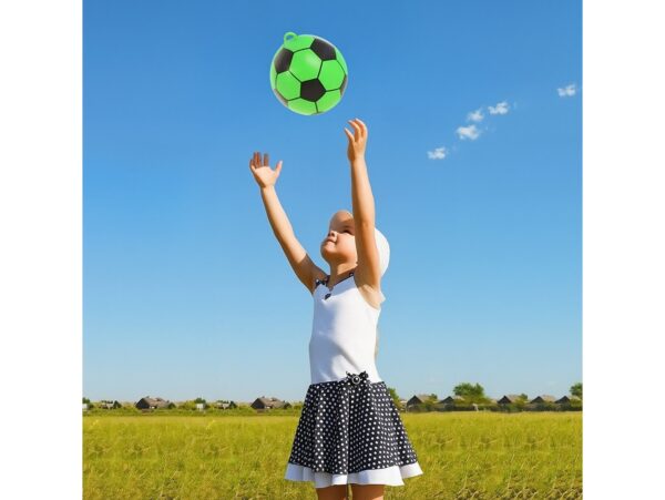 PIŁKA GUMOWA NA SPRĘŻYNCE 17CM - zielona