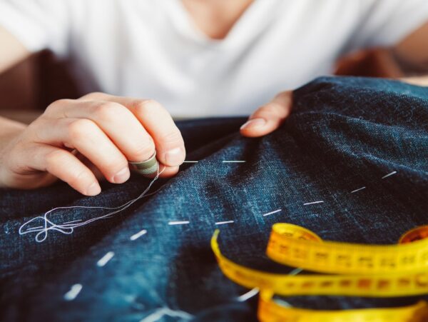 PRZYBORNIK KRAWIECKI ZESTAW DO SZYCIA