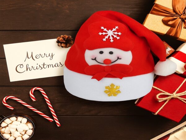 CZAPKA ŚWIĘTEGO MIKOŁAJA Z OZDOBĄ 24x30cm - bałwan