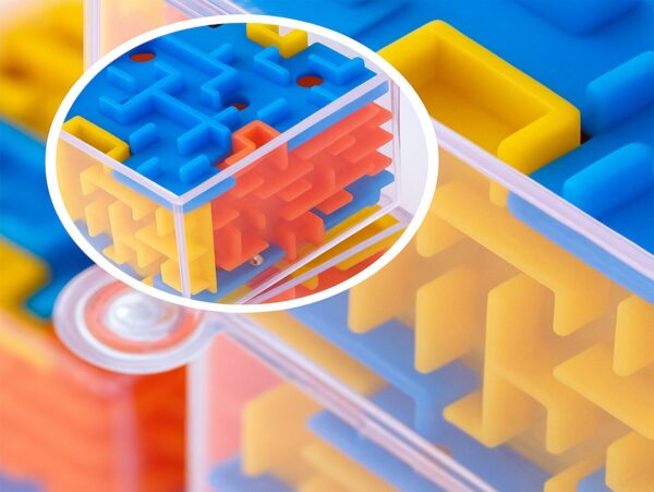 KOSTKA LABIRYNT KULKOWY 4cm