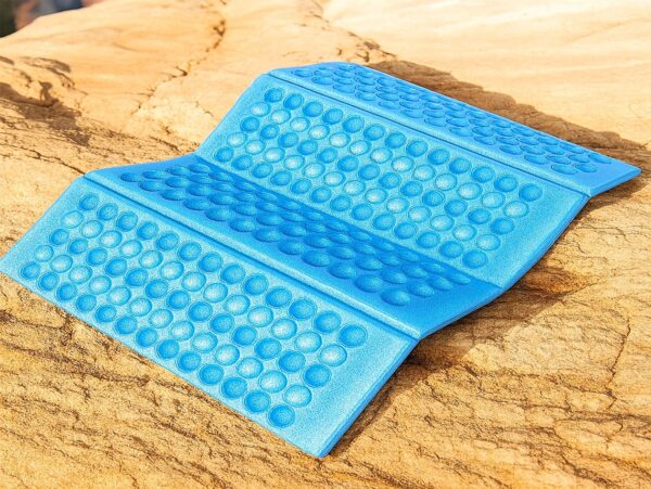 MATA DO SIEDZENIA SKŁADANA - jasny niebieski