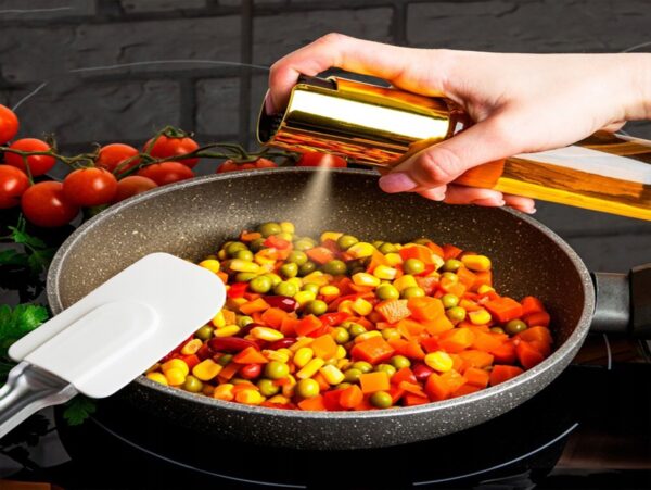 SPRYSKIWACZ DO OLEJU OLIWY 100ml - złoty