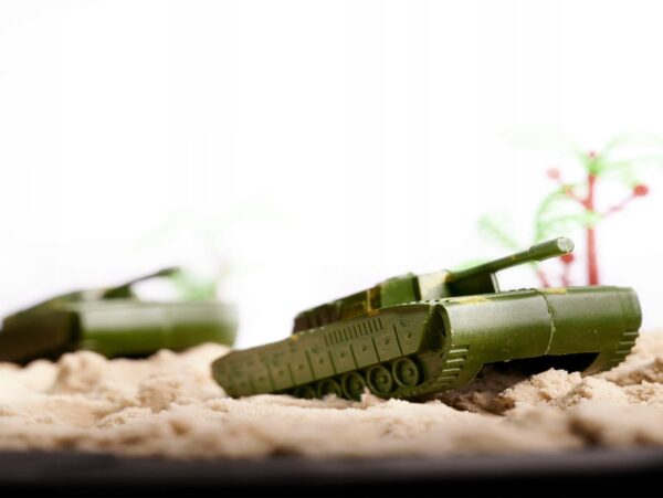 ŻOŁNIERZYKI ZESTAW FIGUREK MILITARNYCH