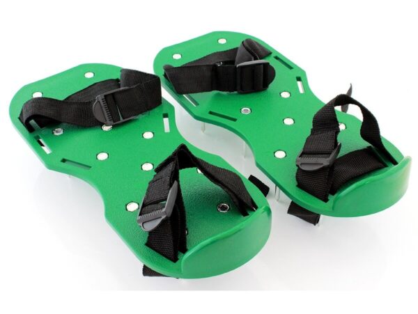 AERATOR TRAWNIKOWY BUTY Z KOLCAMI TRAWNIKA AREATOR