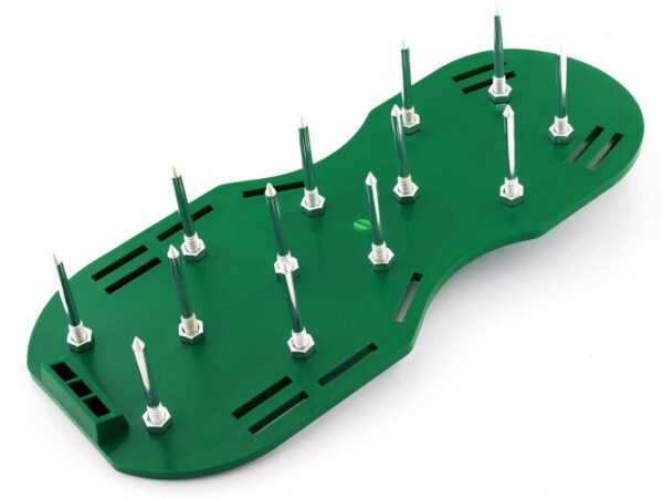 AERATOR TRAWNIKOWY BUTY Z KOLCAMI TRAWNIKA AREATOR