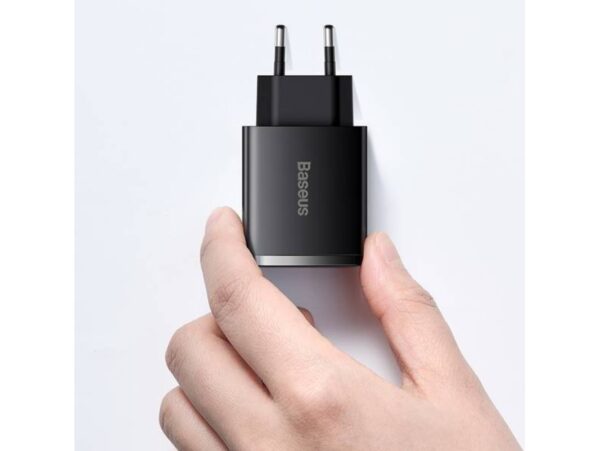BASEUS ŁADOWARKA SIECIOWA USB-C 2X USB-A 30W PD QC3.0 3705 UNIWERSALNA CCXJ-E01