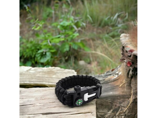 BRANSOLETKA SURVIVAL Z AKCESORIAMI - czarny