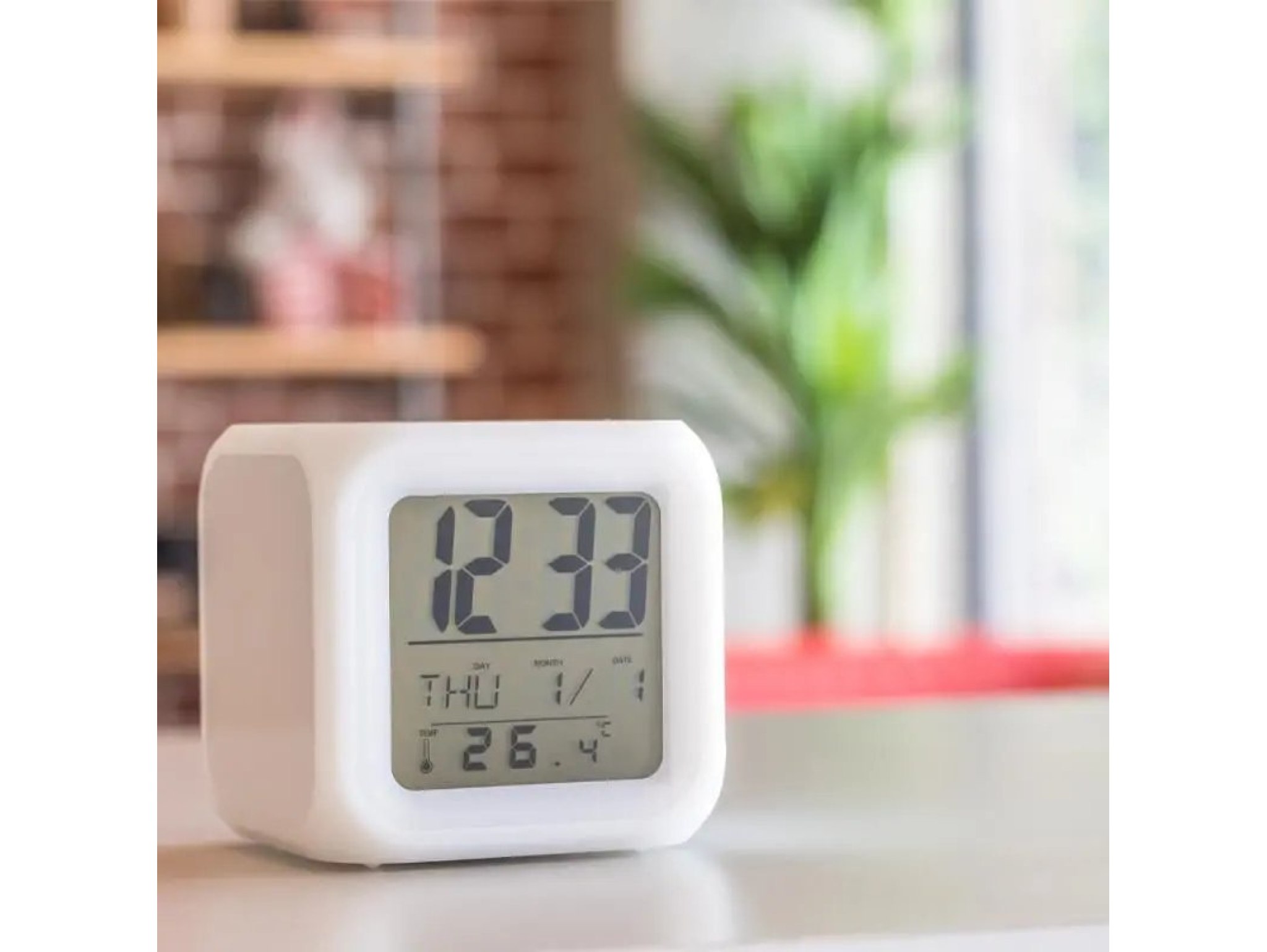 BUDZIK ZEGAREK TERMOMETR ŚWIECĄCY KAMELEON LED