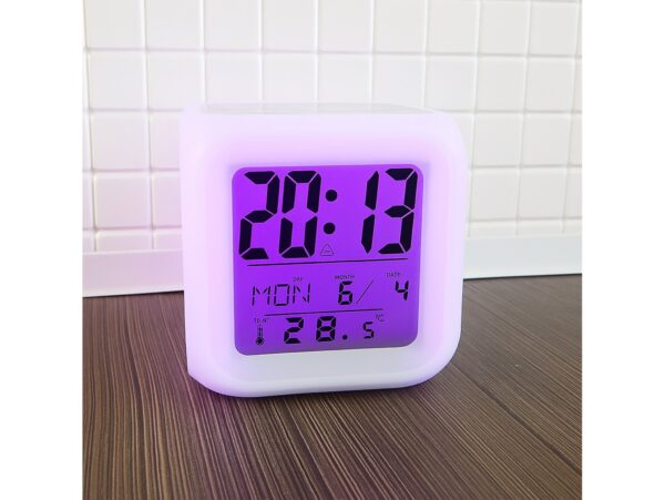 BUDZIK ZEGAREK TERMOMETR ŚWIECĄCY KAMELEON LED