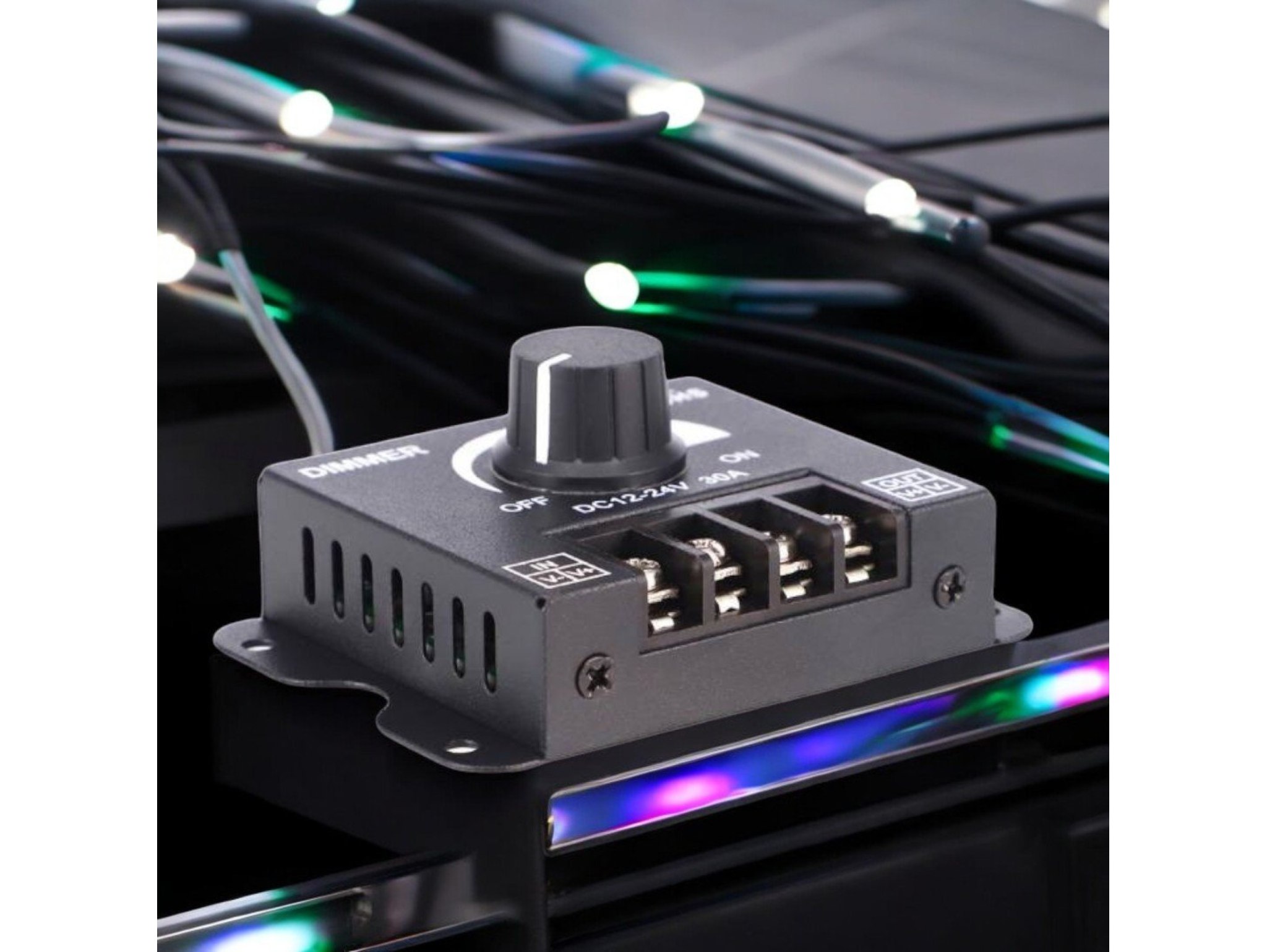 ŚCIEMNIACZ DO LED 12-24V 30A