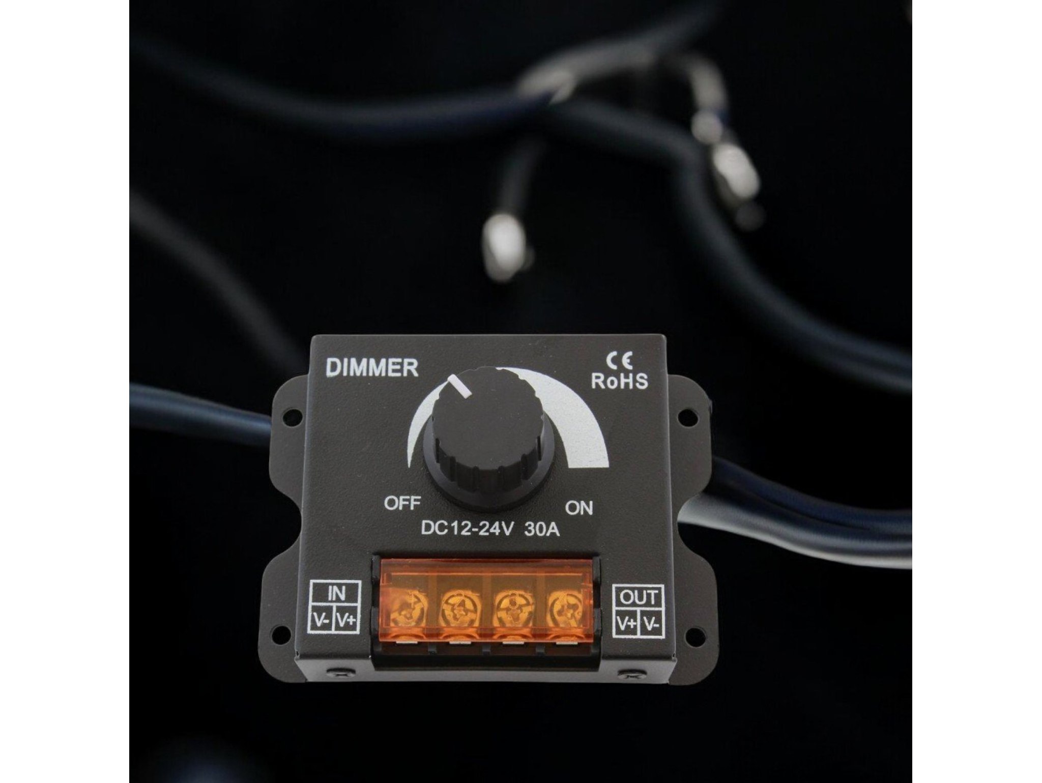 ŚCIEMNIACZ DO LED 12-24V 30A