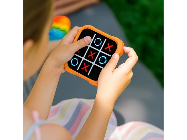 GRA ELEKTRONICZNA KÓŁKO I KRZYŻYK