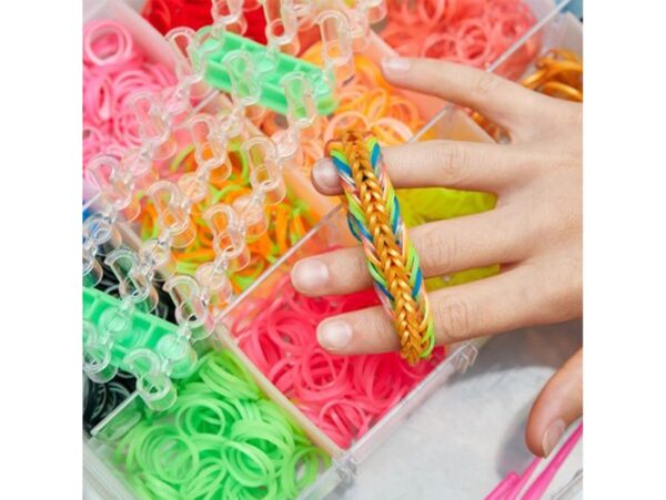 GUMKI DO ROBIENIA BRANSOLETEK 4400 GUMEK