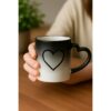 KUBEK DO SUBLIMACJI 330ML CZARNY MAGICZNY UCHWYT SERCE