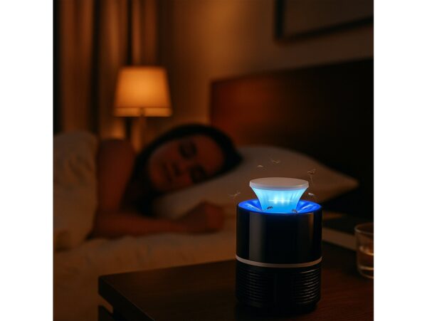 LAMPA NA OWADY UV NA USB 11x19 - czarno-biały