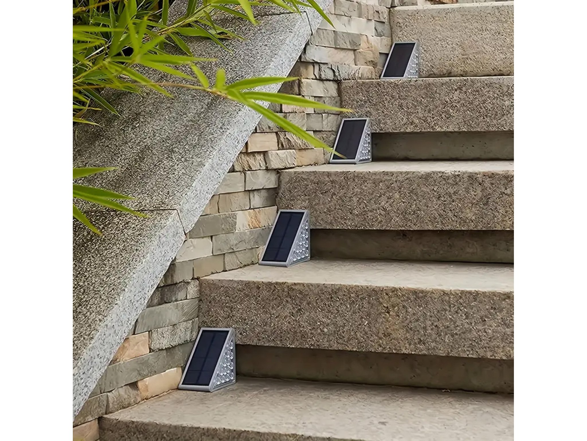 LAMPA SOLARNA NAROŻNA NA SCHODY