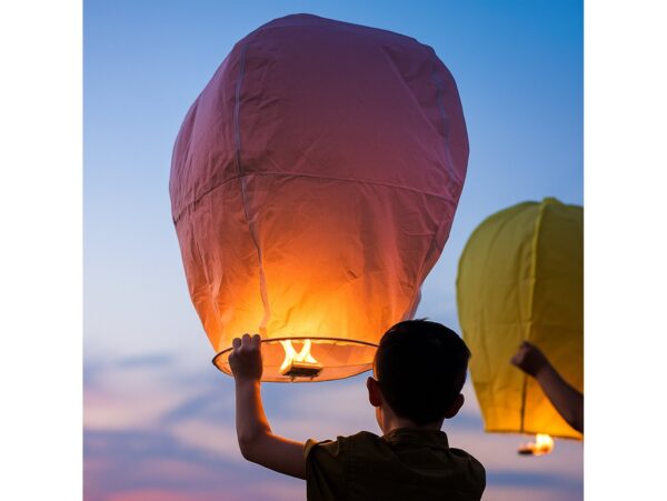 LAMPION SZCZĘŚCIA LATAJĄCY - biały