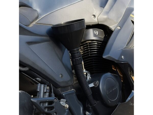 LEJEK DO PALIWA PŁYNÓW OLEJU DUŻY Z SITKIEM SITKO