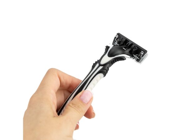 MASZYNKA JEDNORAZOWA 6 OSTRZY 3SZT