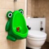 NOCNIK PISUAR WC MINI ŻABA - zielony