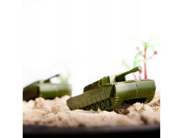 ŻOŁNIERZYKI ZESTAW FIGUREK MILITARNYCH