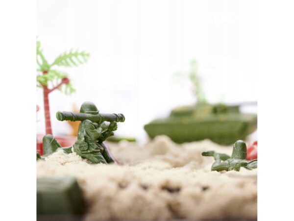 ŻOŁNIERZYKI ZESTAW FIGUREK MILITARNYCH