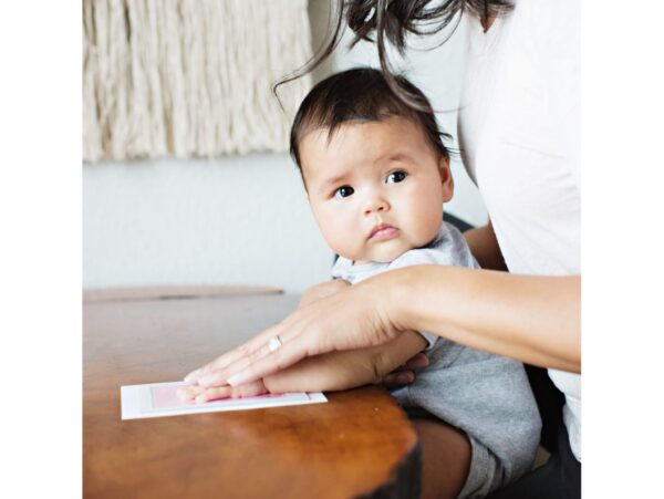 ODCISK RĄCZKI STÓPKI NIEBRUDZĄCY 15,3x10 - różowy