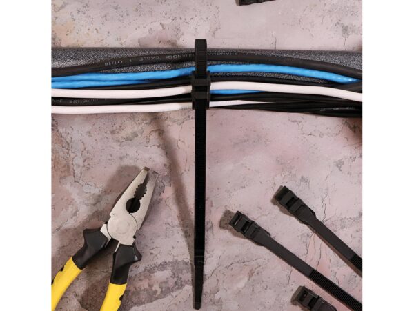 OPASKI ZACISKOWE TRYTYTKI 100szt 3,6x200