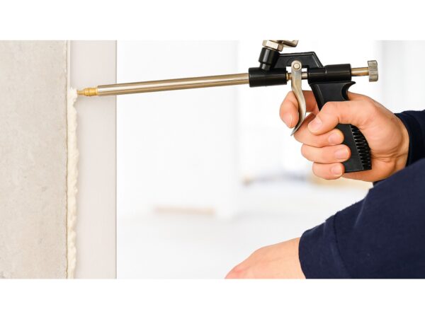 PISTOLET DO PIANKI MONTAŻOWEJ