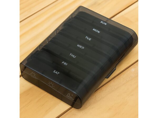 POJEMNIK ORGANIZER NA LEKI 7 DNI