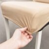 POKROWIEC NA KRZESŁO ELASTYCZNY - kremowy