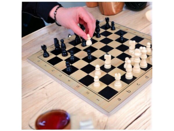 SZACHY DREWNIANE 3w1 34x34cm - plastikowe pionki