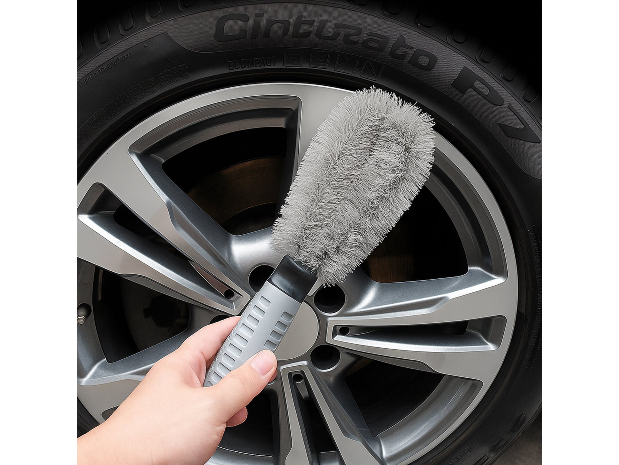 SZCZOTKA DO MYCIA FELG - szary