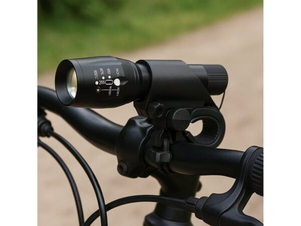 UCHWYT ROWEROWY DO LATARKI LAMPKI UNIWERSALNY