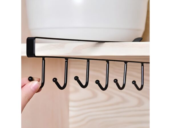 WIESZAK METALOWY NA KUBKI