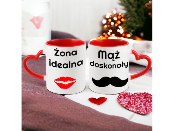 ZESTAW KUBKÓW NA WALENTYNKI CZERWONY UCHWYT SERCE