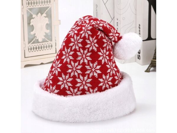 CZAPKA ŚWIĘTEGO MIKOŁAJA ŚNIEŻYNKA 38x28cm - czerwono-biała śnieżynki