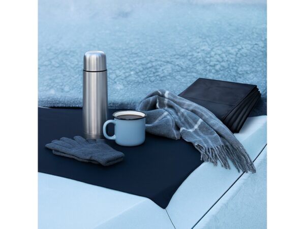 OSŁONA MAGNETYCZNA KURTYNA PRZEDNIEJ SZYBY TYP2