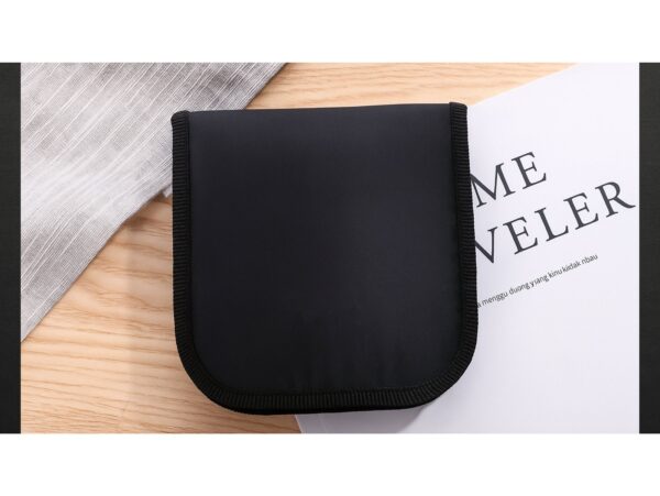 PRZYBORNIK KRAWIECKI ZESTAW DO SZYCIA 98 ELEMENTÓW