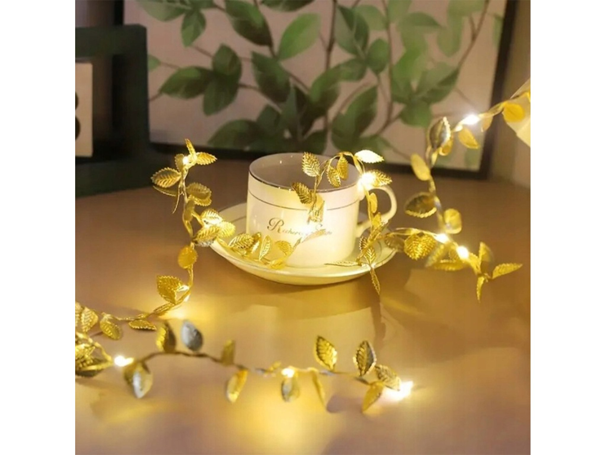 LAMPKI NA BATERIE ZŁOTE LISTKI 20 LED