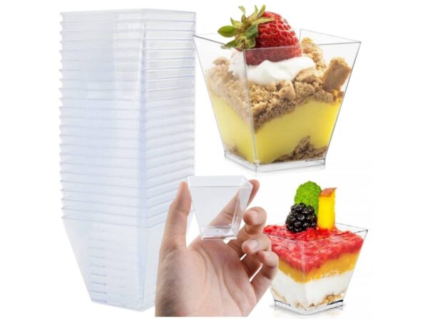 POJEMNIKI NA DESERY SOSY 30SZT 60ML