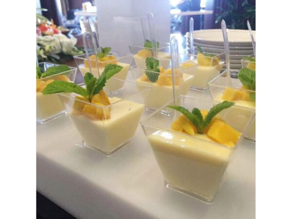 POJEMNIKI NA DESERY SOSY 30SZT 60ML