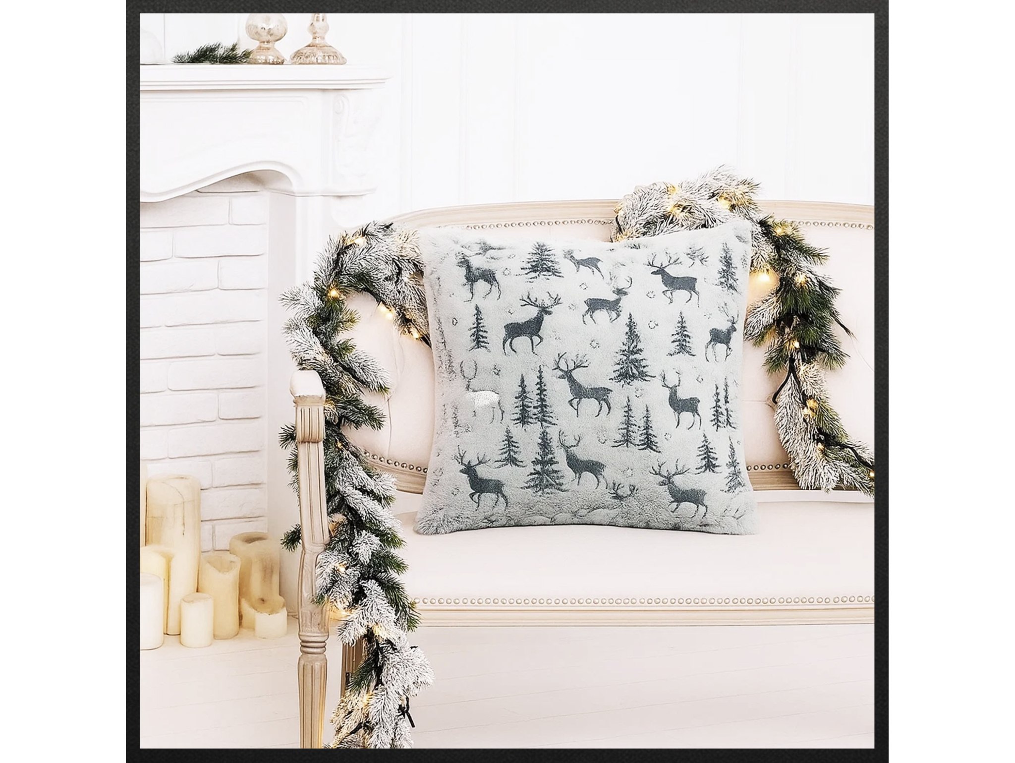 POSZEWKA NA PODUSZKĘ ŚWIĄTECZNA 43x43 - srebrny