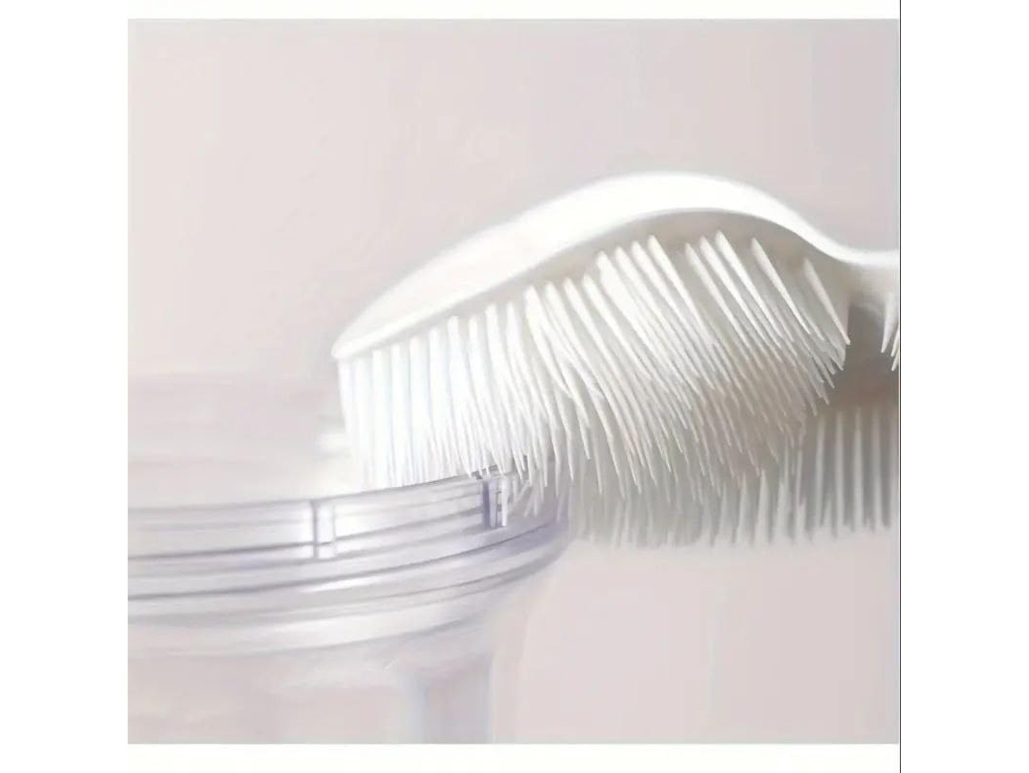 SZCZOTKA DO CZYSZCZENIA KUBKÓW SZKLANEK